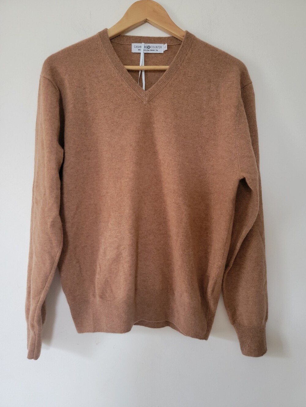 Cashmere Counter Men's V-Neck Sweater - Camel Brown